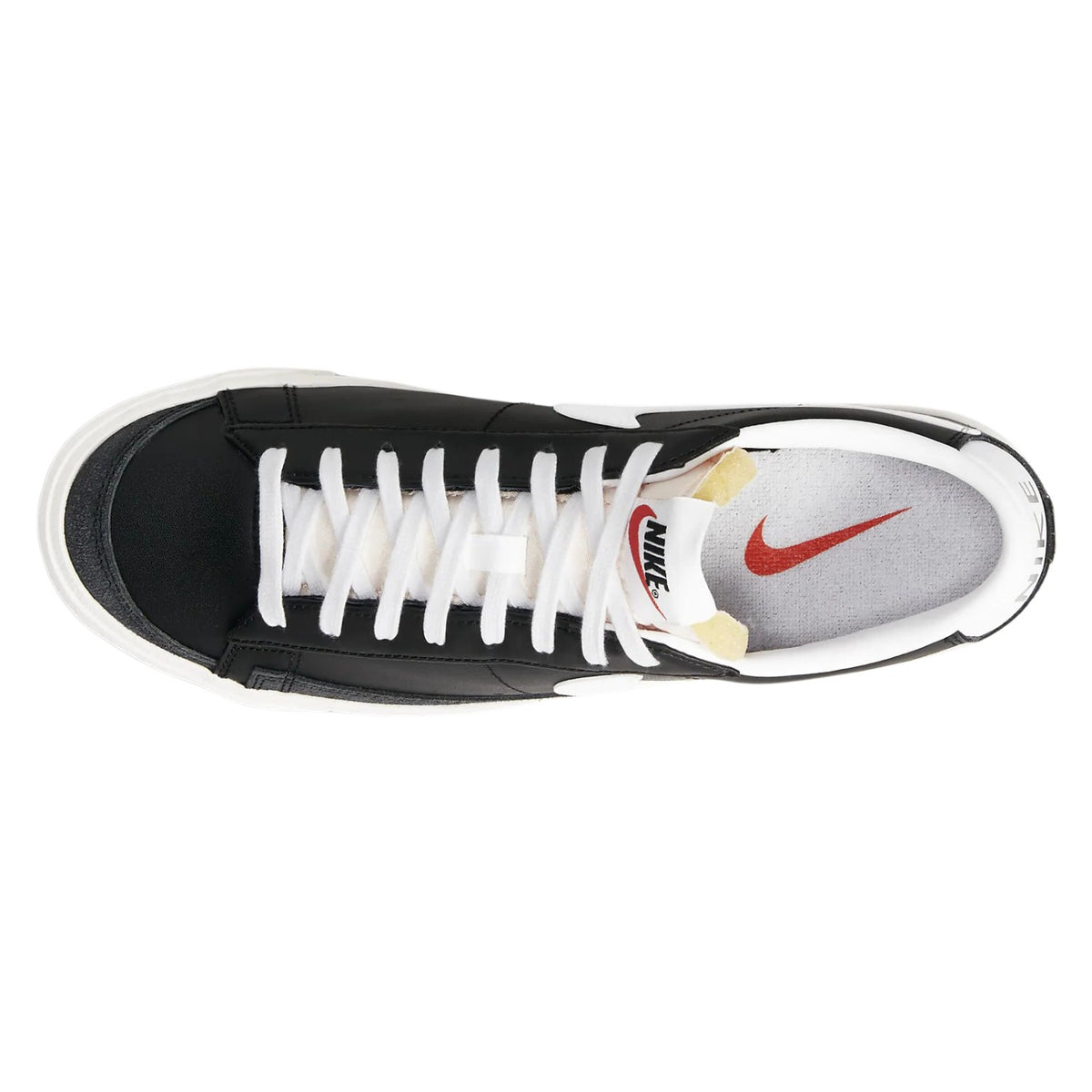Nike Blazer Low &