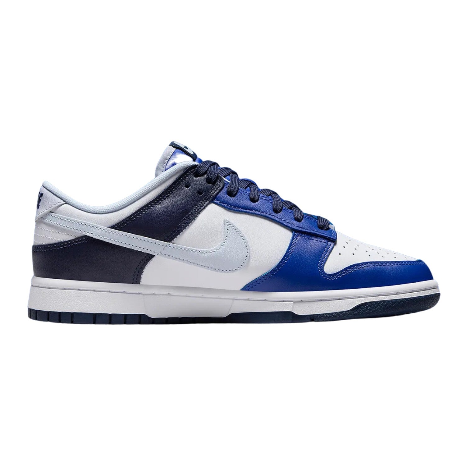 Nike Dunk Low  Mens Style : Fq8826