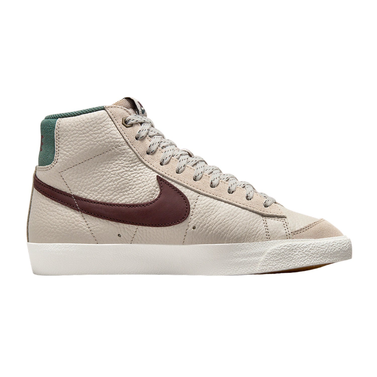 Nike Blazer Mid &