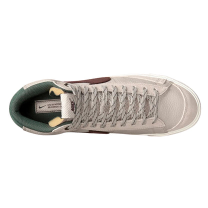 Nike Blazer Mid &