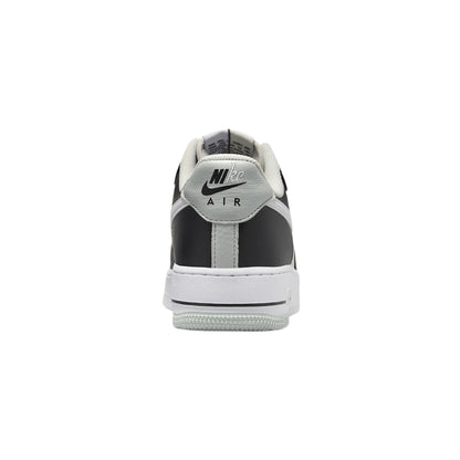 Nike Air Force 1 &