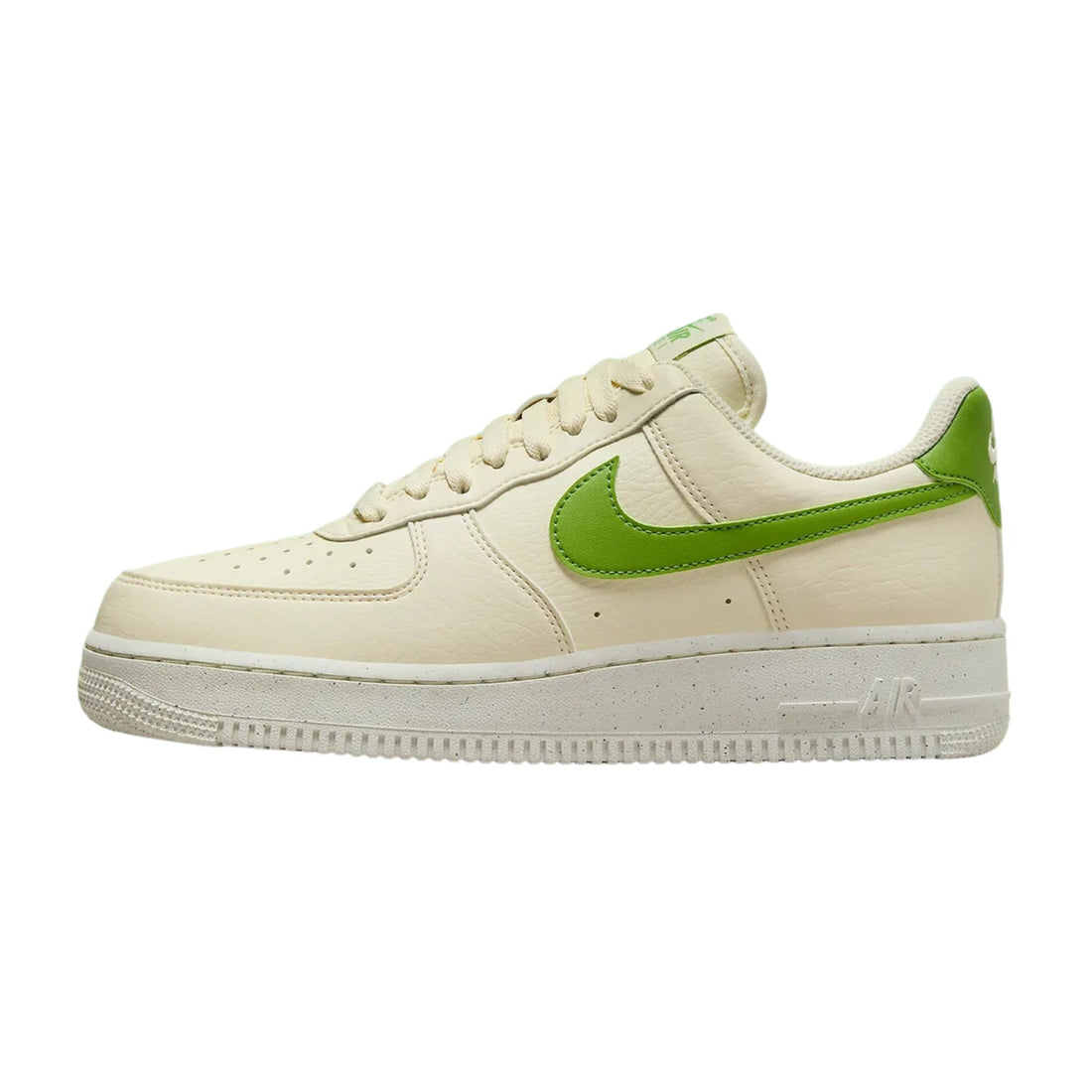 Nike Air Force 1 &