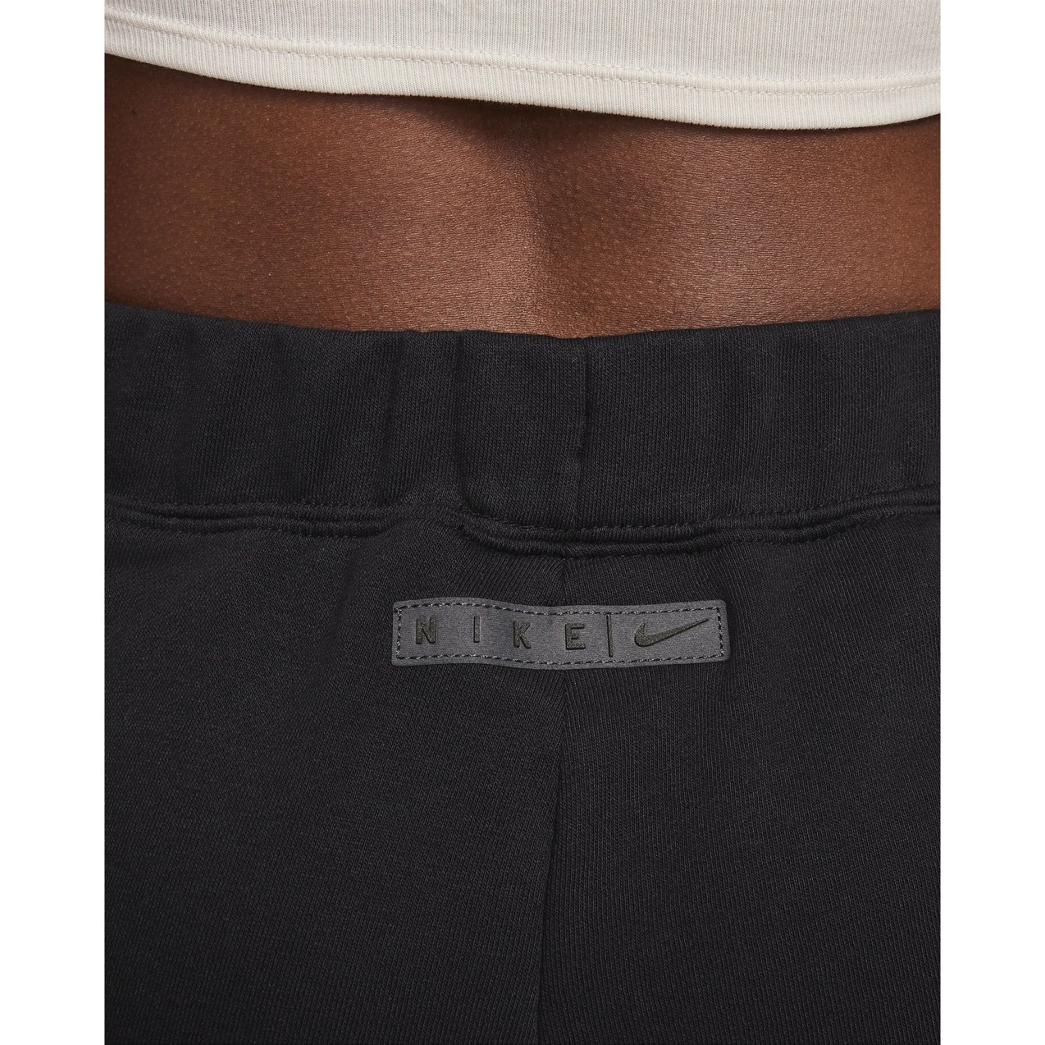 Nike Sportswear Essential Women&