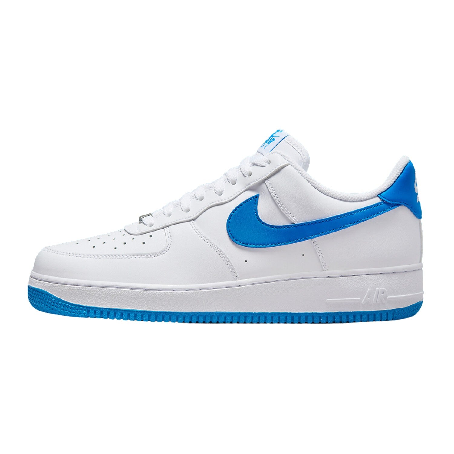 Nike Air Force 1 &