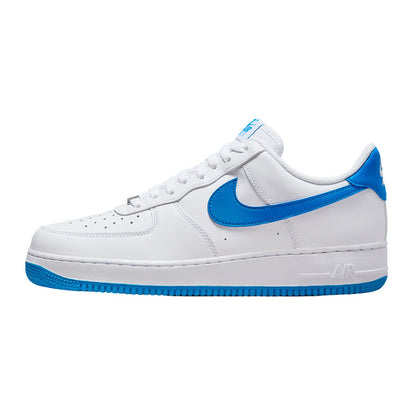 Nike Air Force 1 &