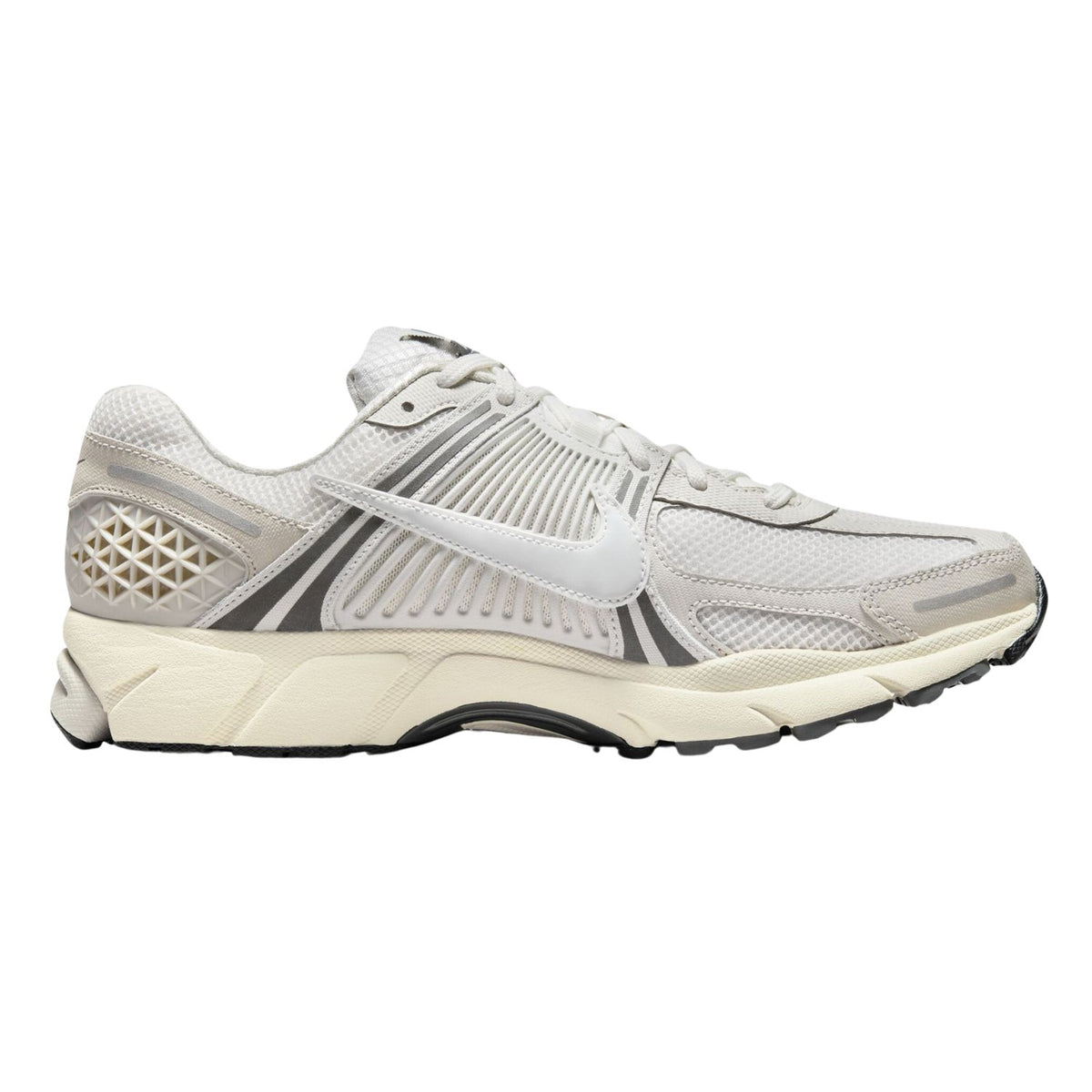 Nike Zoom Vomero 5  Mens Style : Hf0731
