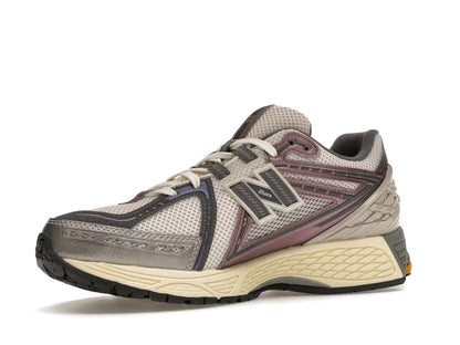 New Balance 1906R Licorice