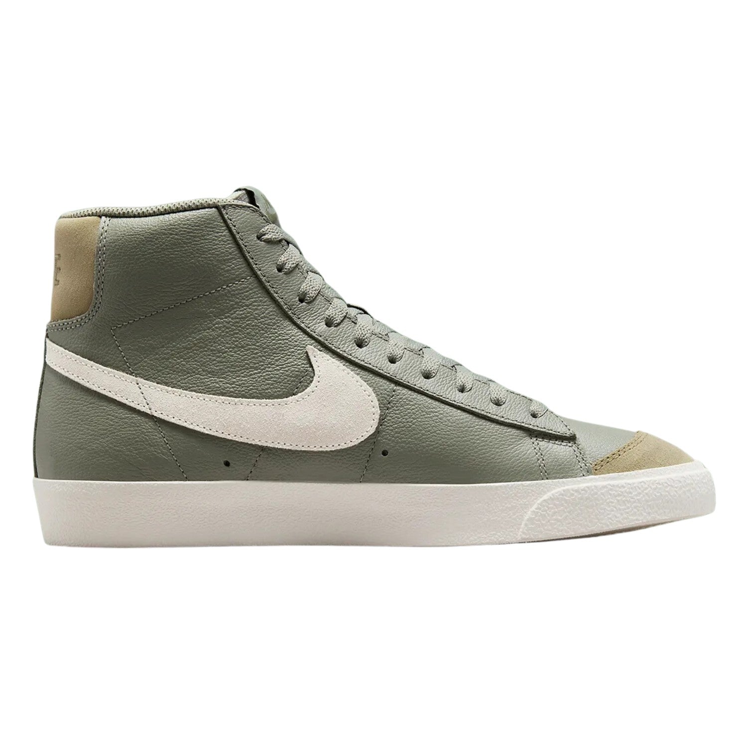 Nike Blazer Mid &