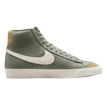 Nike Blazer Mid &