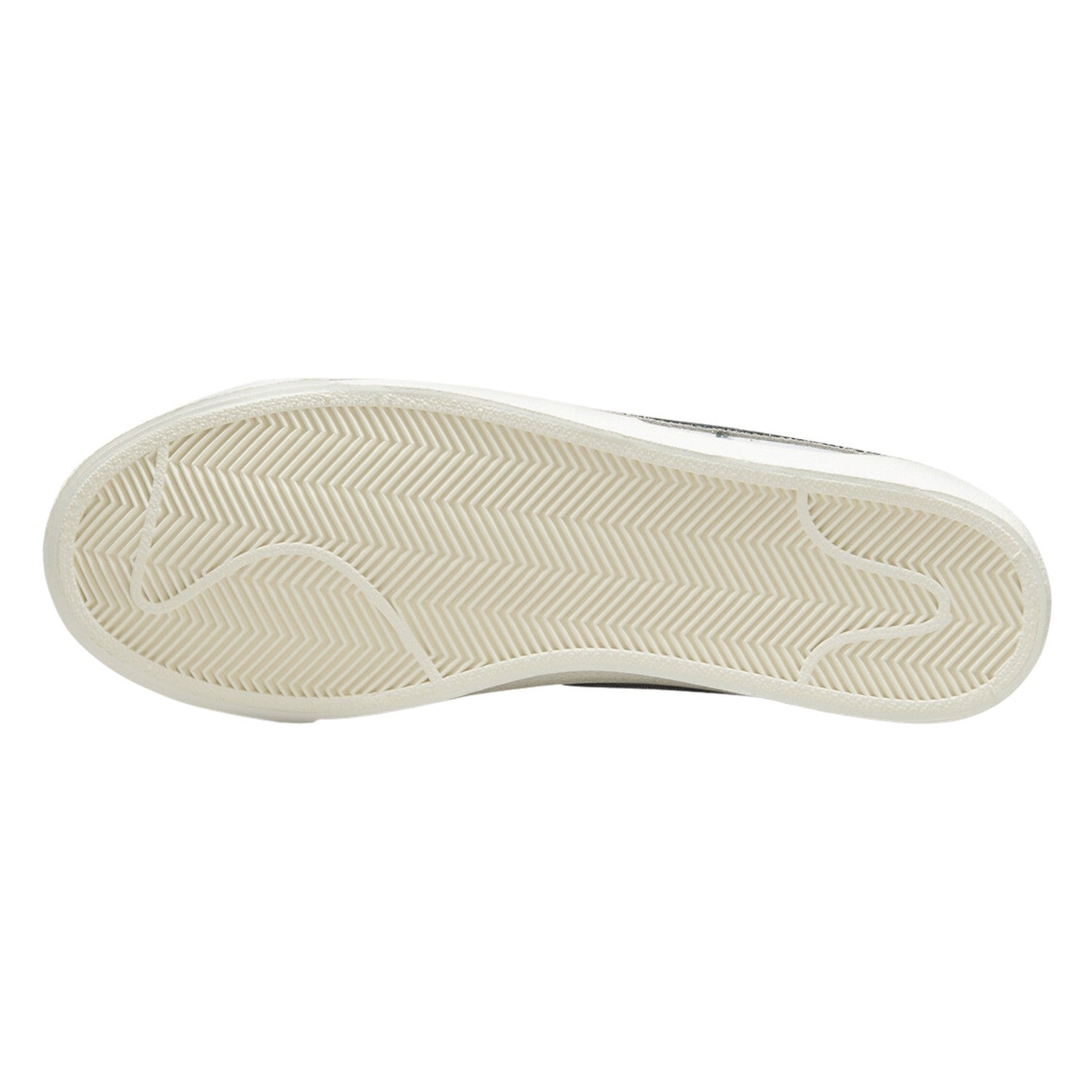 Nike Blazer Low &