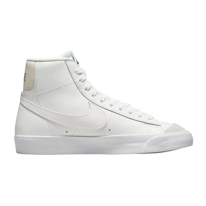 Nike Blazer Mid &