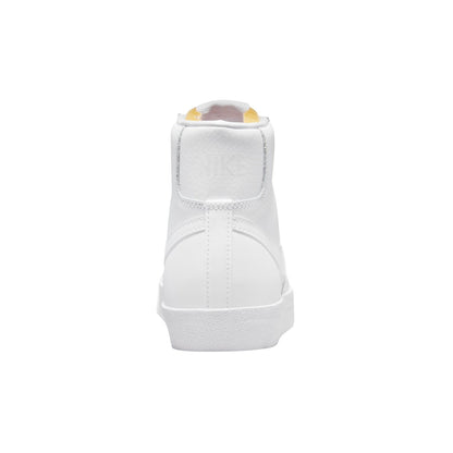 Nike Blazer Mid &