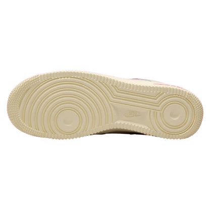 Nike Air Force 1 Low &