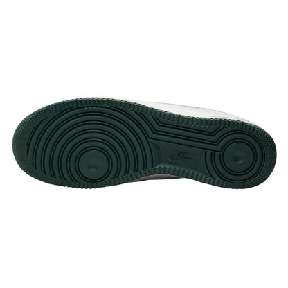 Nike Air Force 1 &