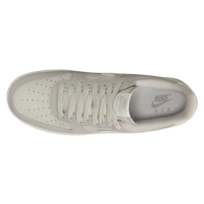 Nike Air Force 1 &
