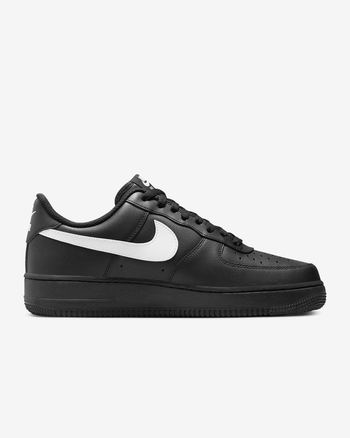 Nike Air Force 1 &