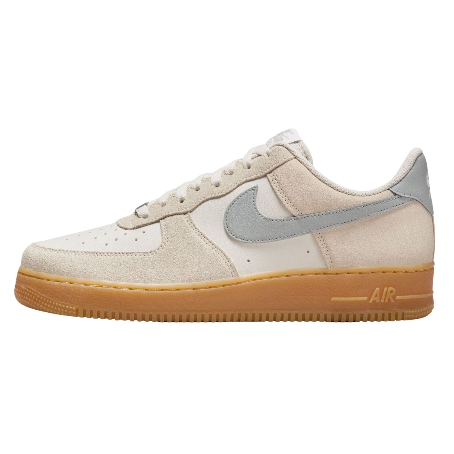 Nike Air Force 1 &