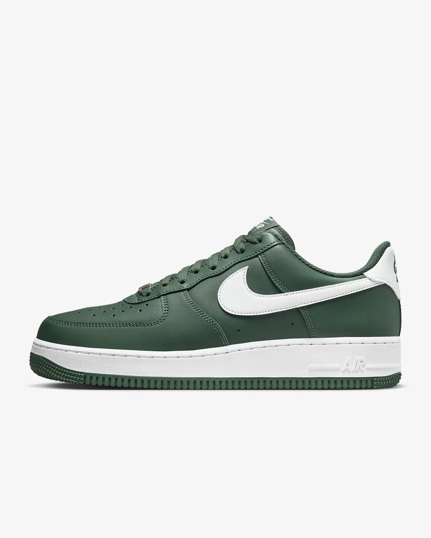 Nike Air Force 1 &