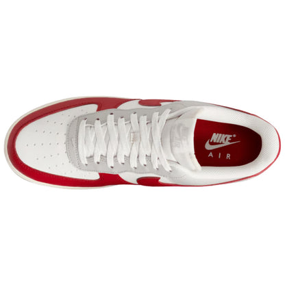 Nike Air Force 1 &