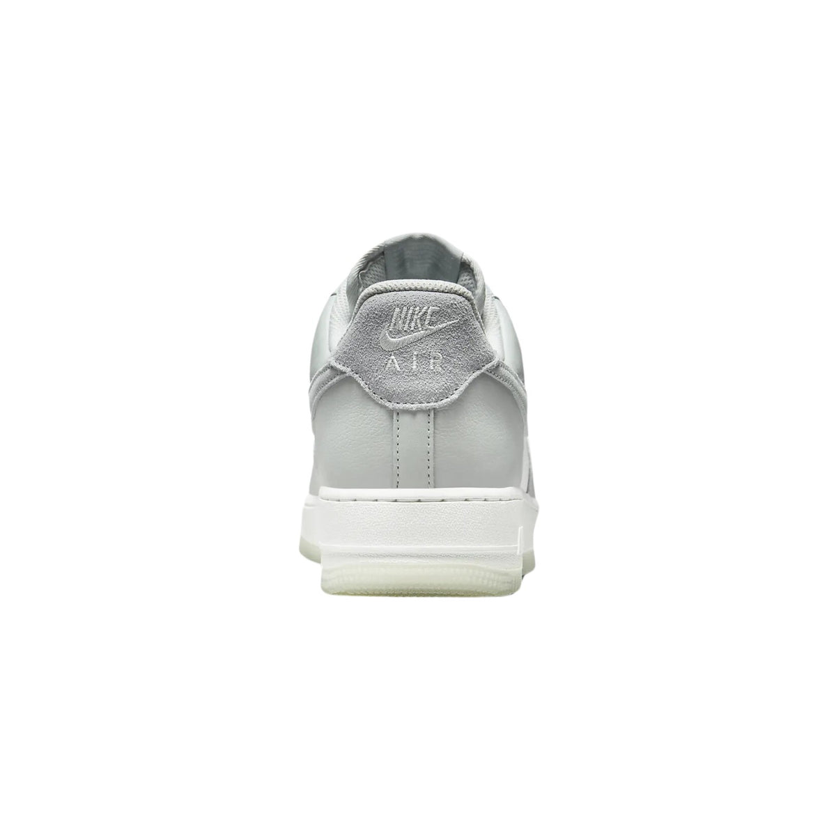 Nike Air Force 1 &