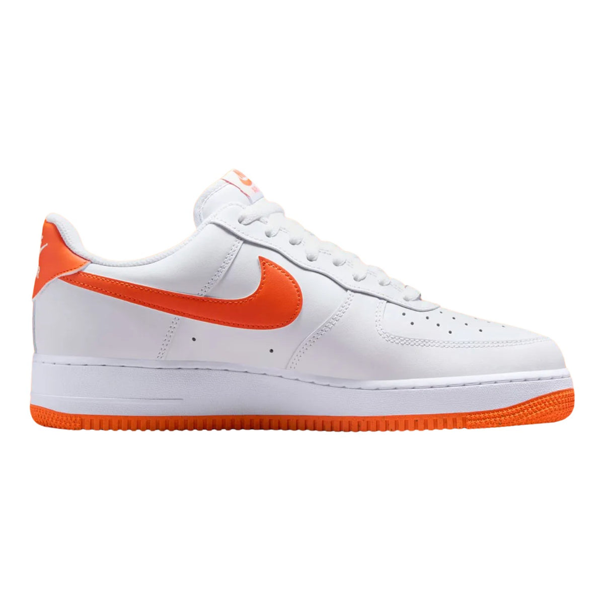 Nike Air Force 1 Low &