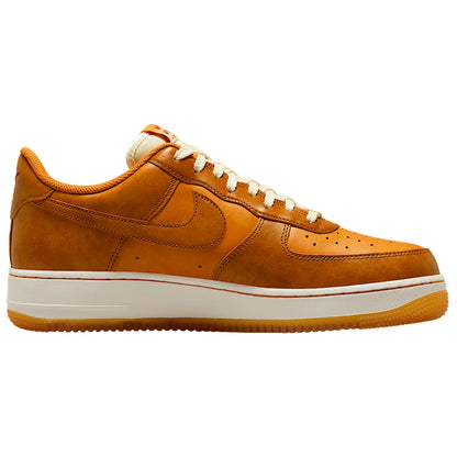 Nike Air Force 1 &