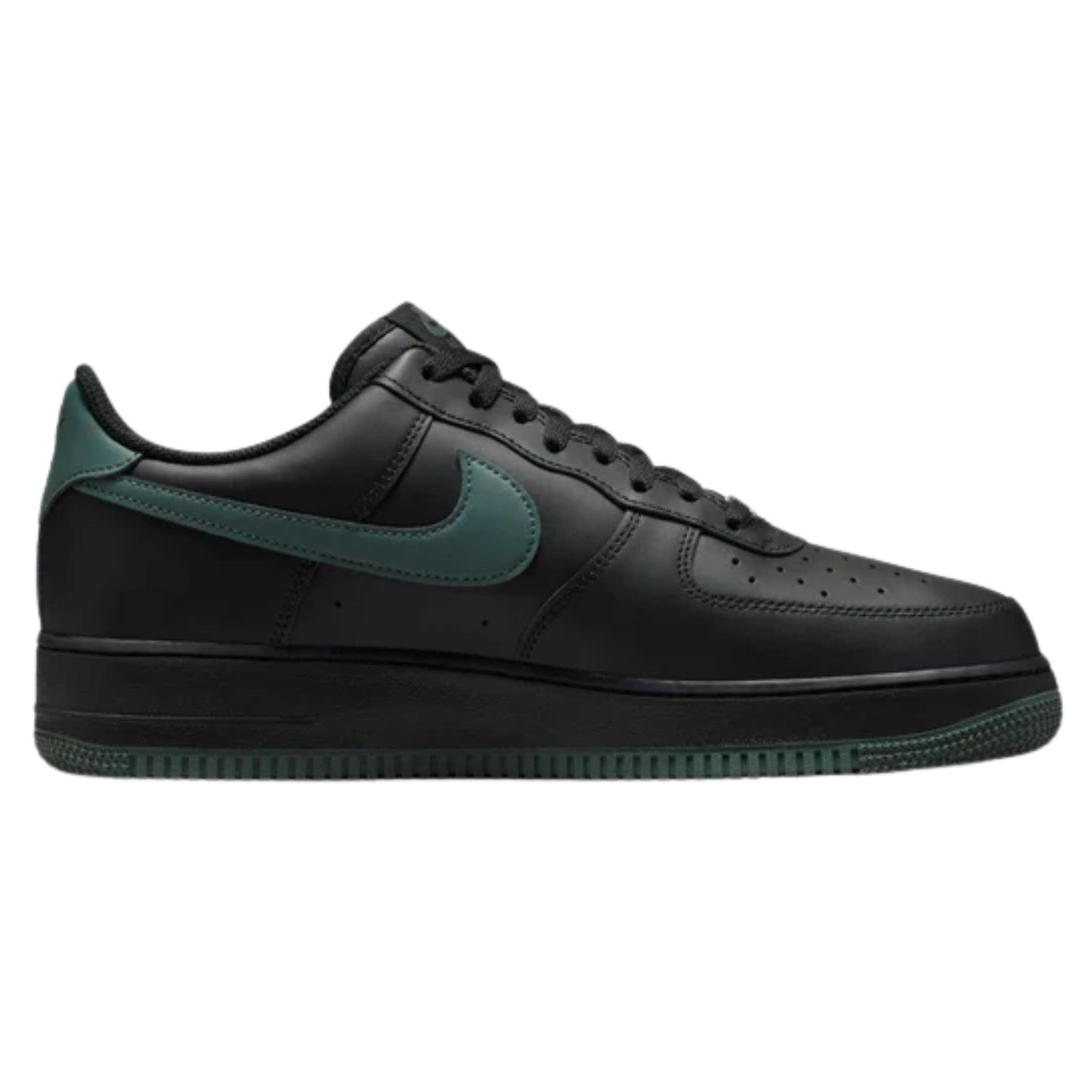 Nike Air Force 1 &
