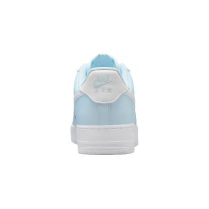 Nike Air Force 1 &