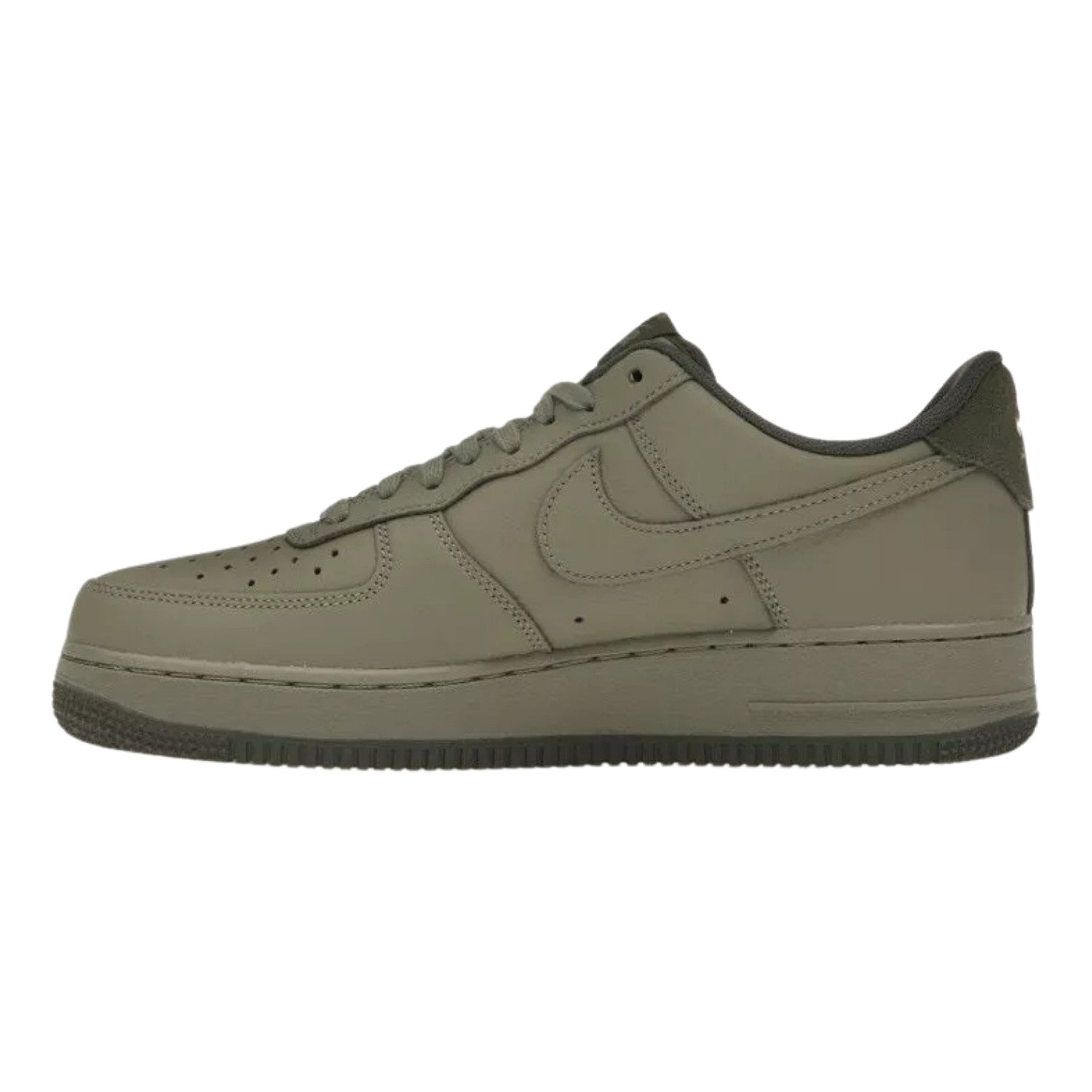 Nike Air Force 1 &