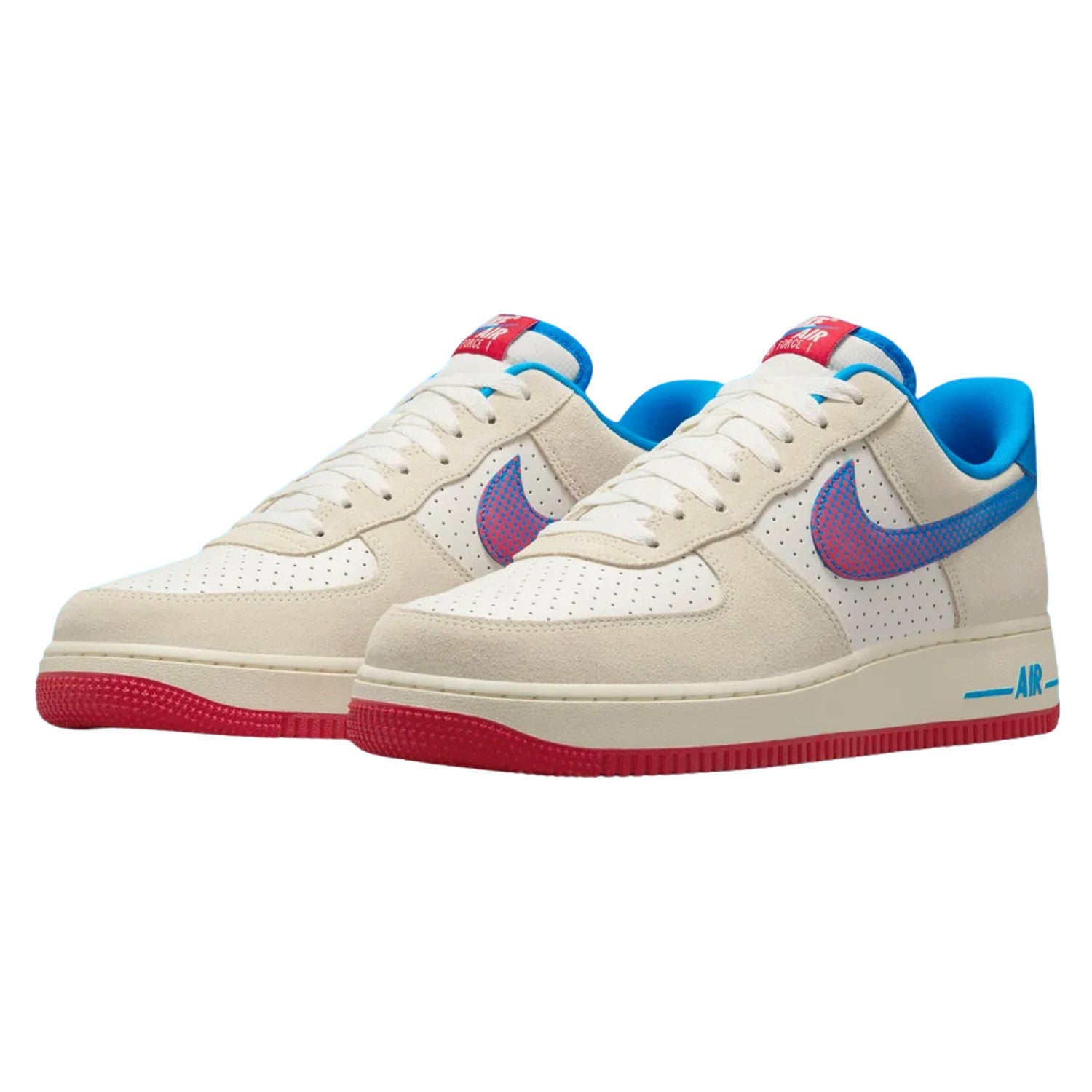 Nike Air Force 1 &