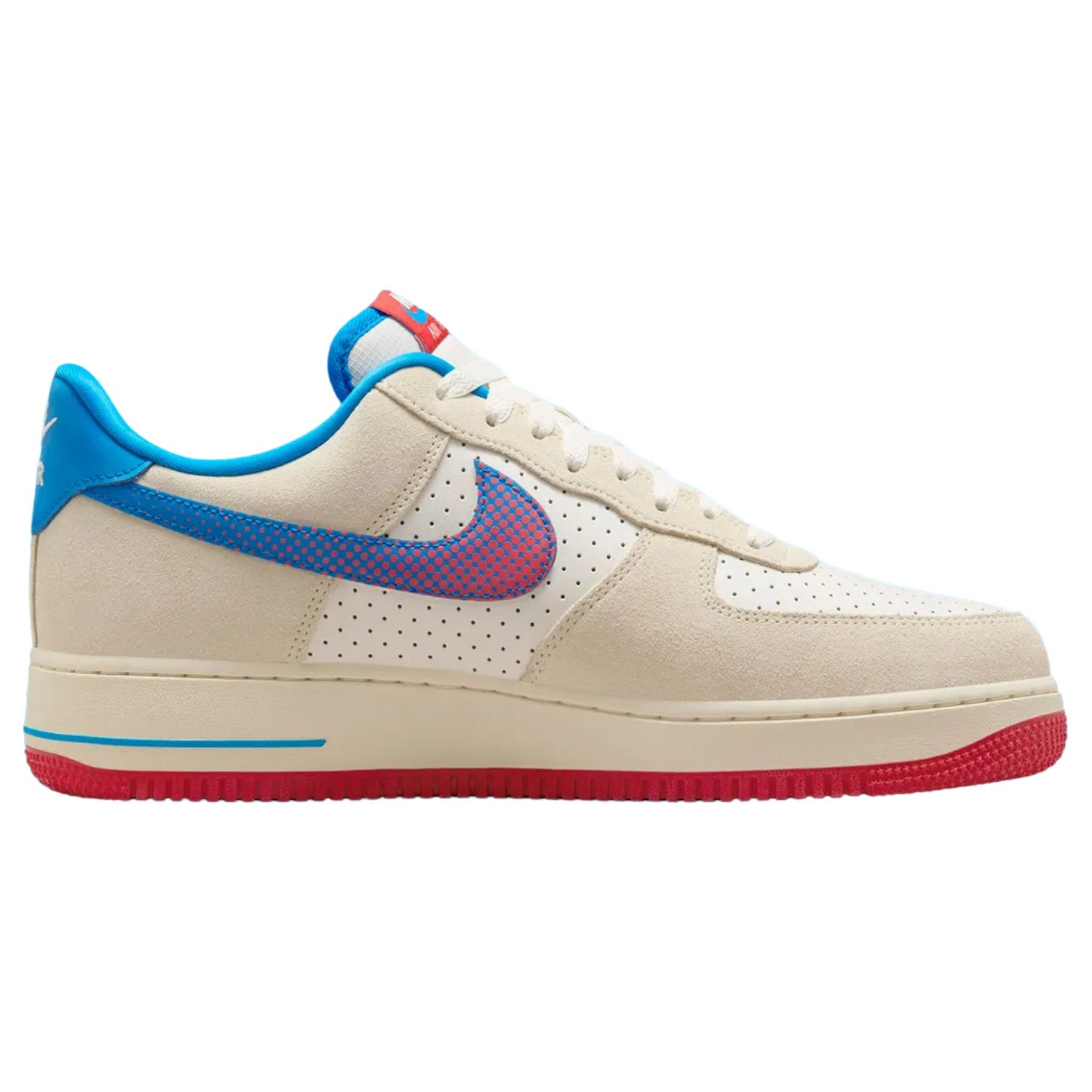 Nike Air Force 1 &
