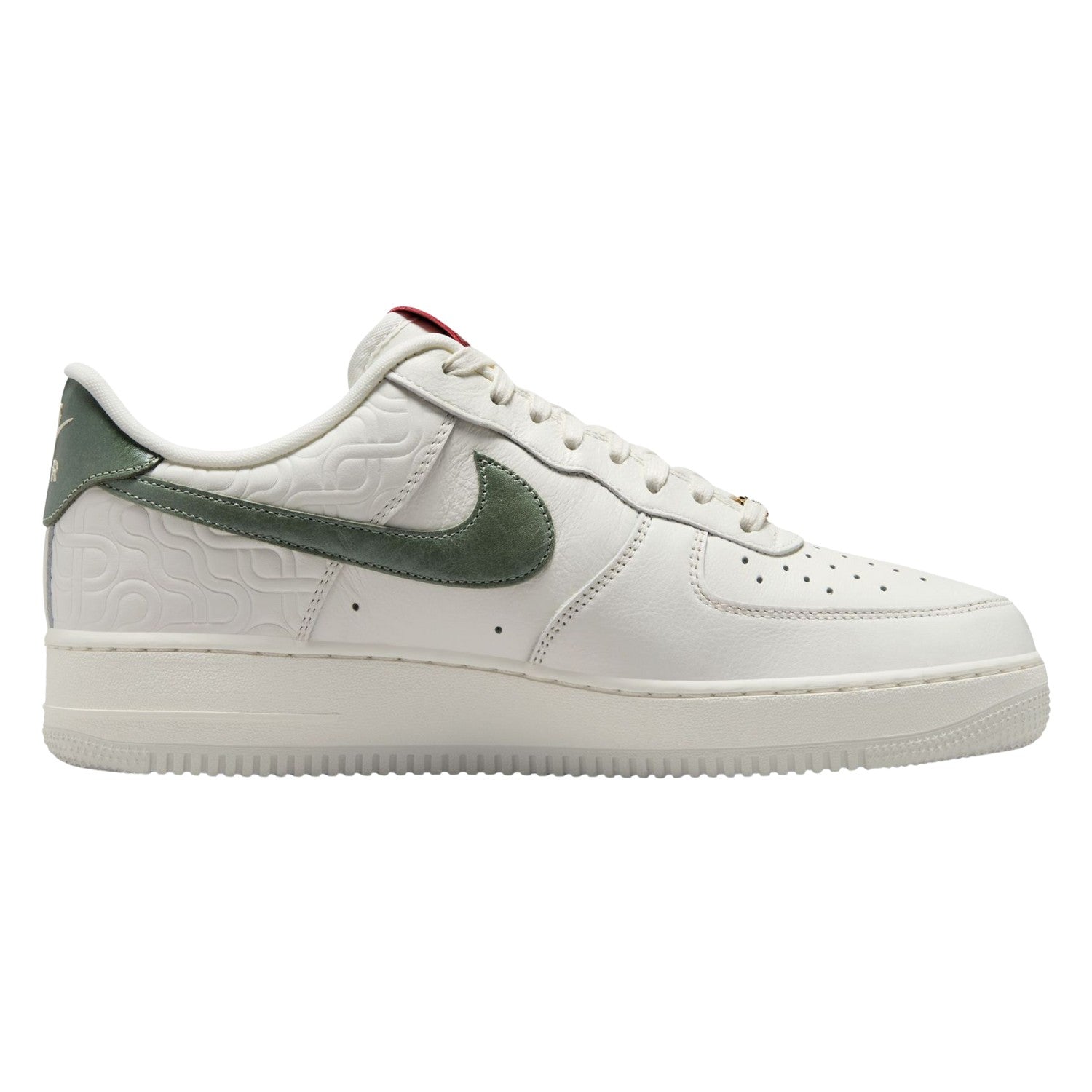Nike Air Force 1 &