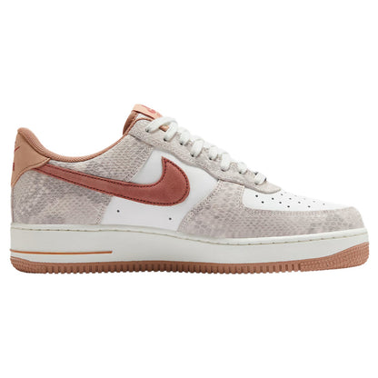 Nike Air Force 1 &