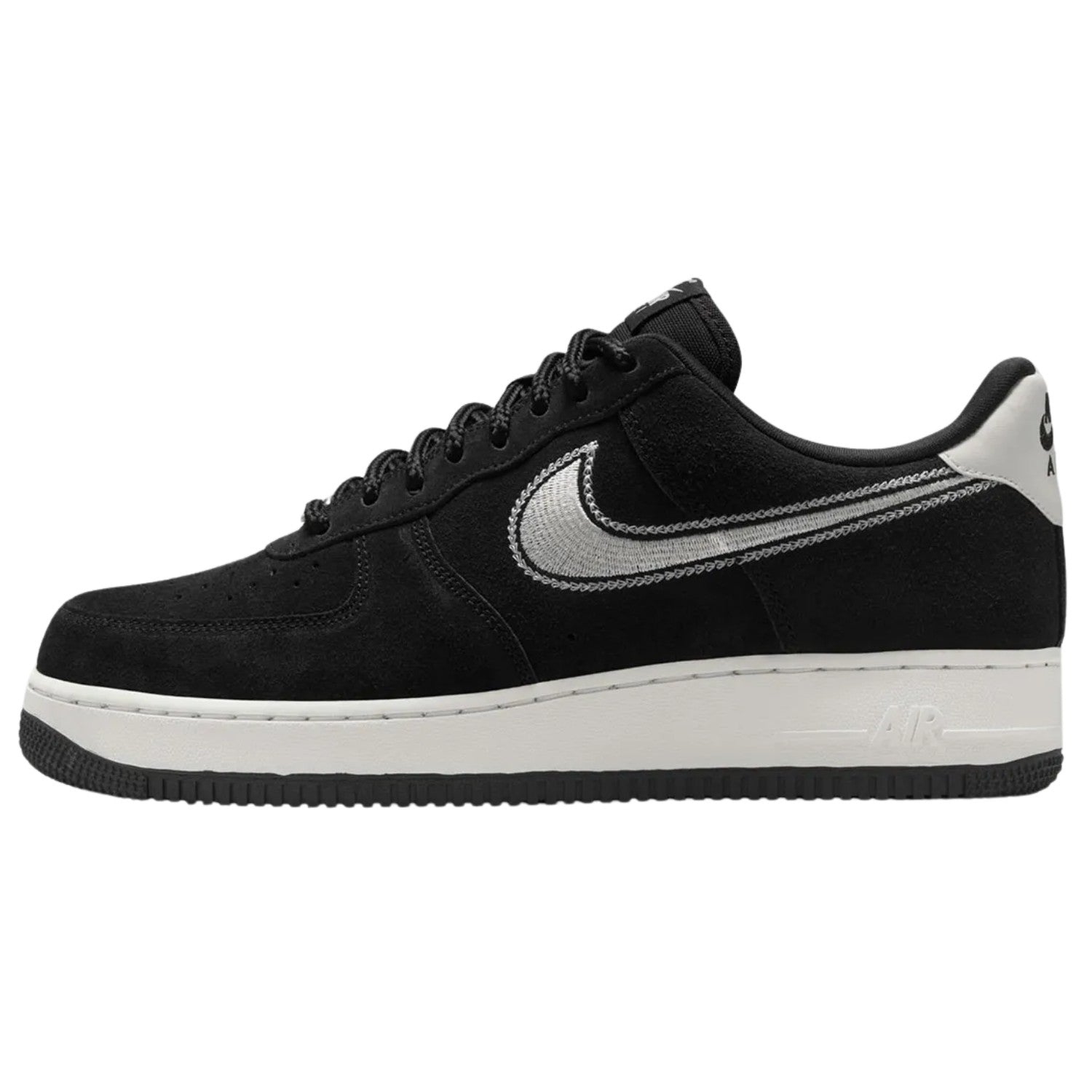 Nike Air Force 1 &