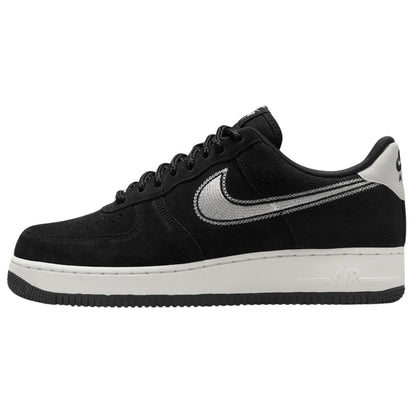 Nike Air Force 1 &