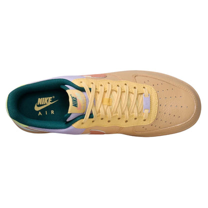 Nike Air Force 1 &
