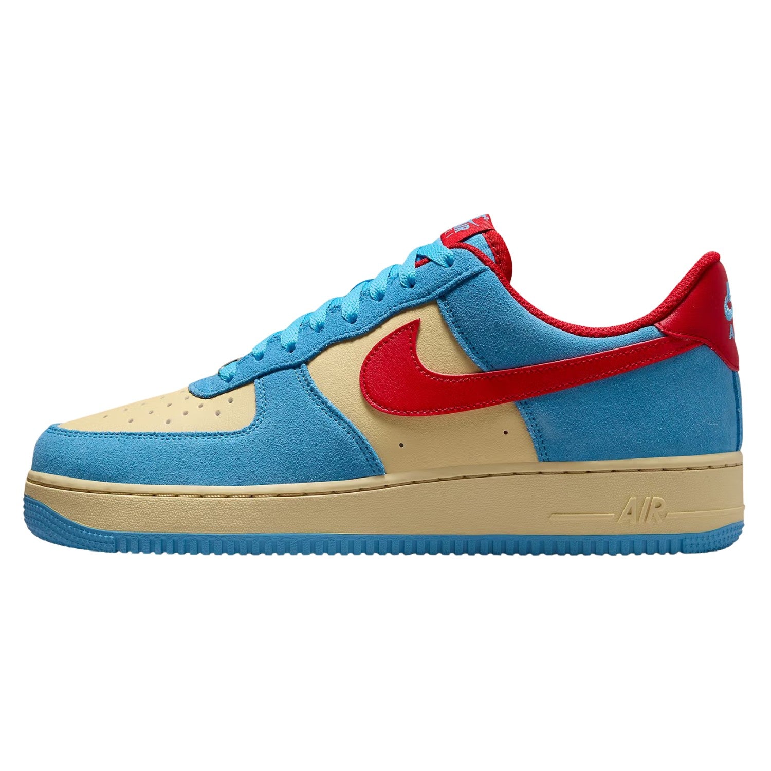 Nike Air Force 1 &