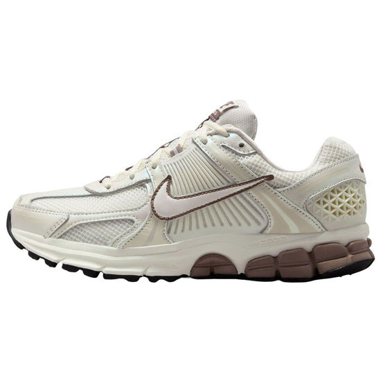 Nike Zoom Vomero 5  Womens Style : Ib8129