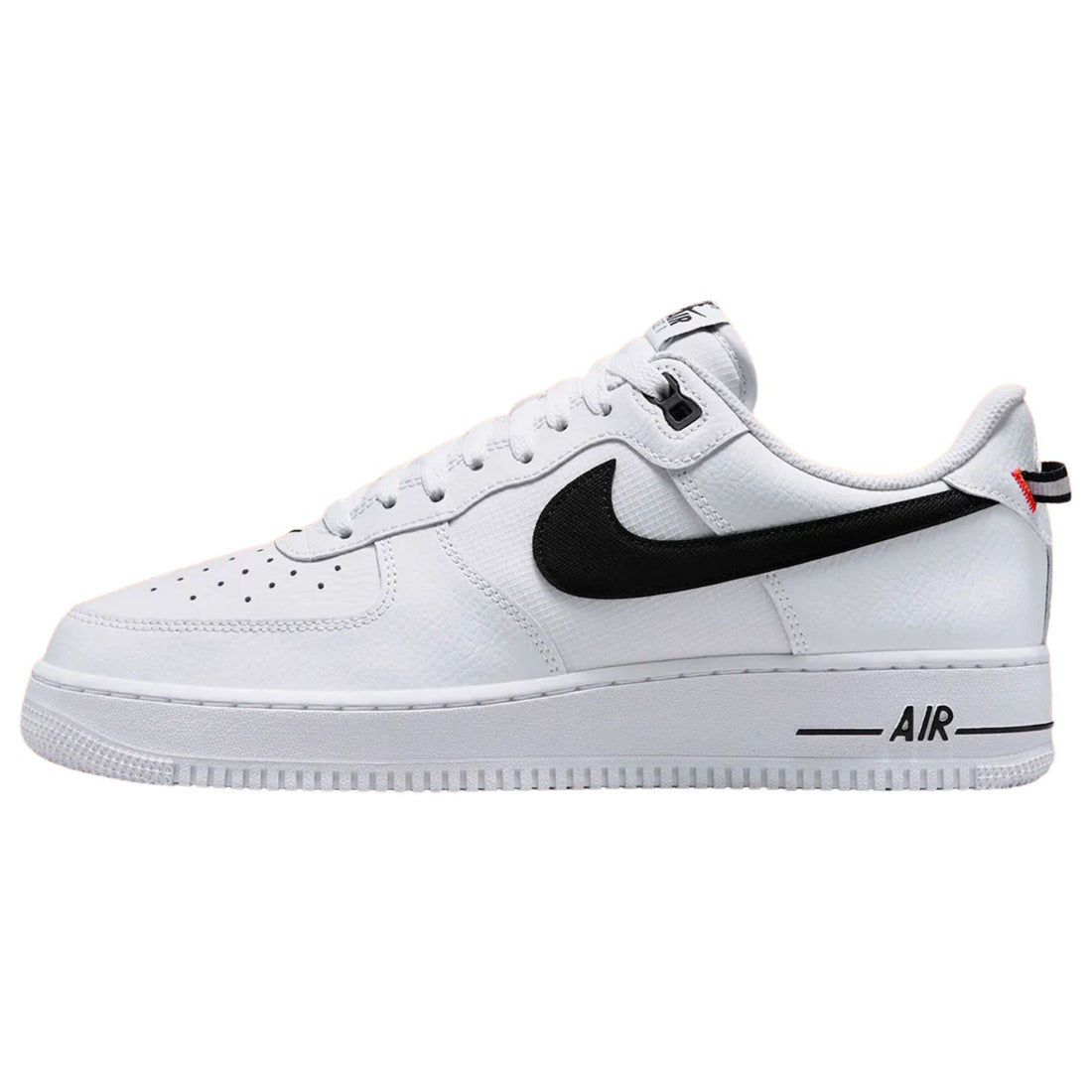 Nike Air Force 1 &