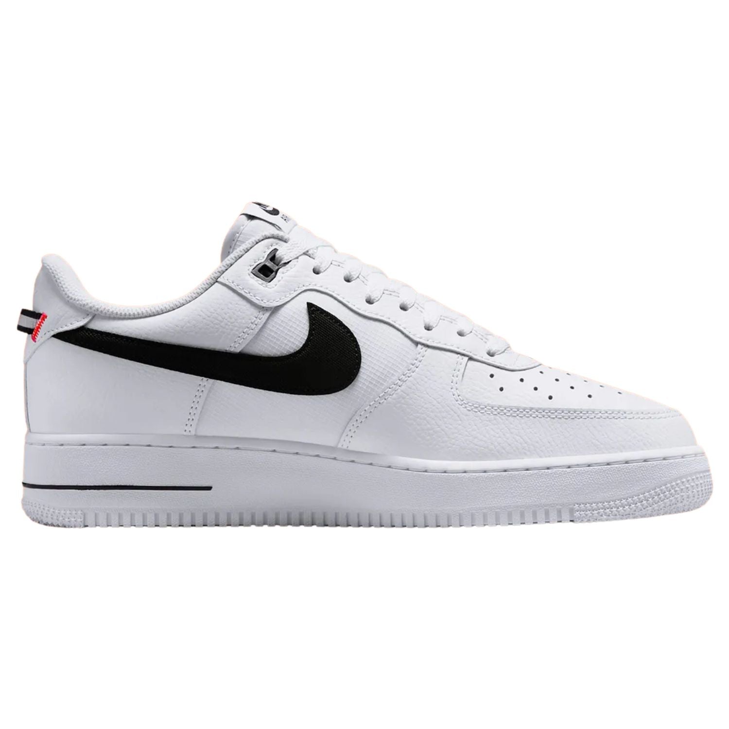 Nike Air Force 1 &