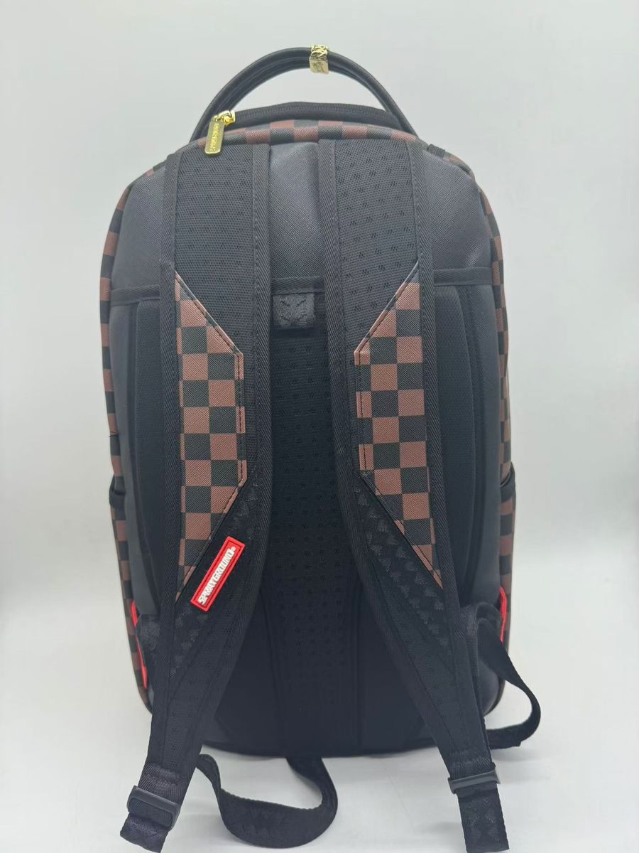 Sprayground Richie Rich Gold Sharkmouth Dlxsv Backpack Unisex Style : 910b7257nsz