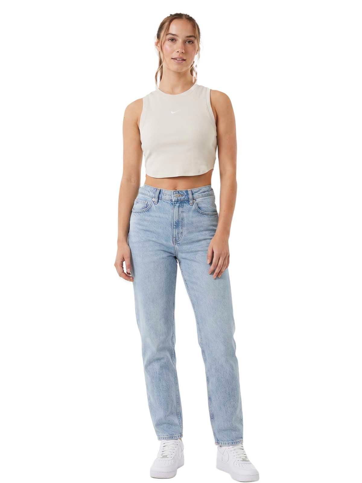 Nike Sportswear Essentials Women&